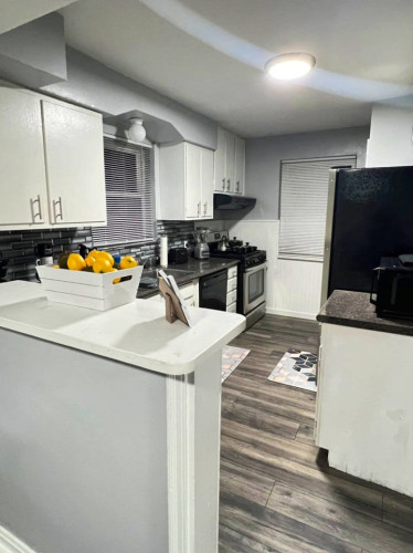 Modern Co-Living with Spacious Rooms and Shared Amenities nearby Mercy Franciscan at West Park