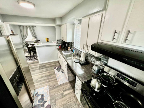 Ferguson Home - Gallery - 60