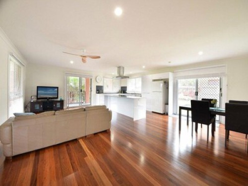 Welcoming family near beach & Bond