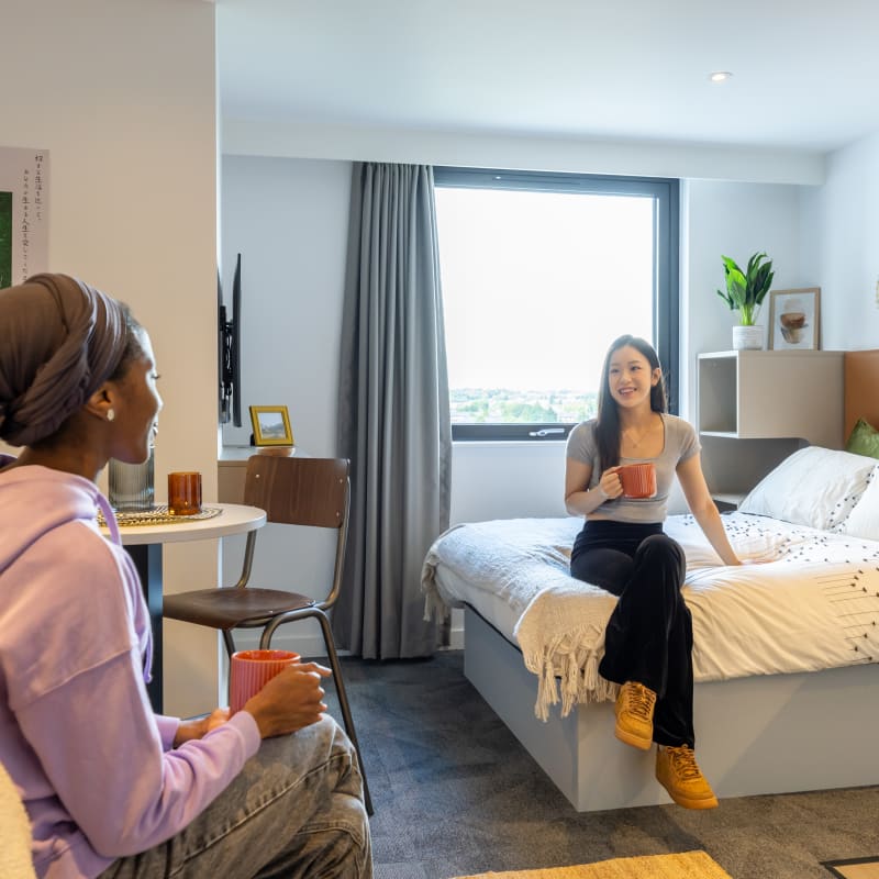  True Superior Studio Plus With City Views  -  Salford  - Gallery -  4