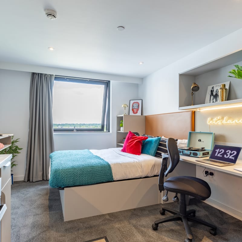  True Sky Studio Plus  -  Salford  - Gallery -  3