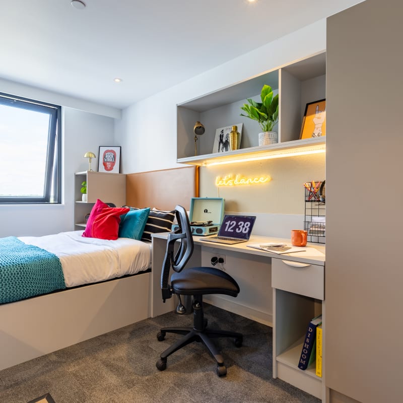  True Sky Studio Plus  -  Salford  - Gallery -  7