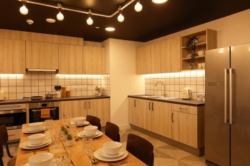  True Apartment  -  Salford  - Gallery -  2
