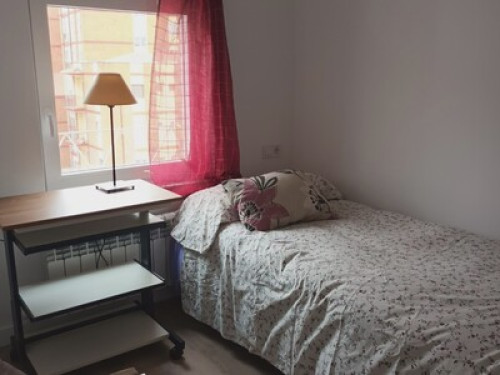 Bright room, renovated apartment