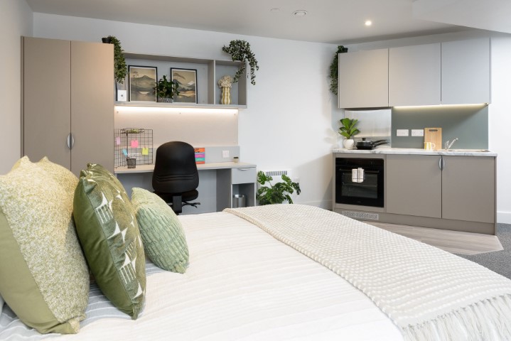 True Sky Superior Studio - True Sheffield - Gallery - 9