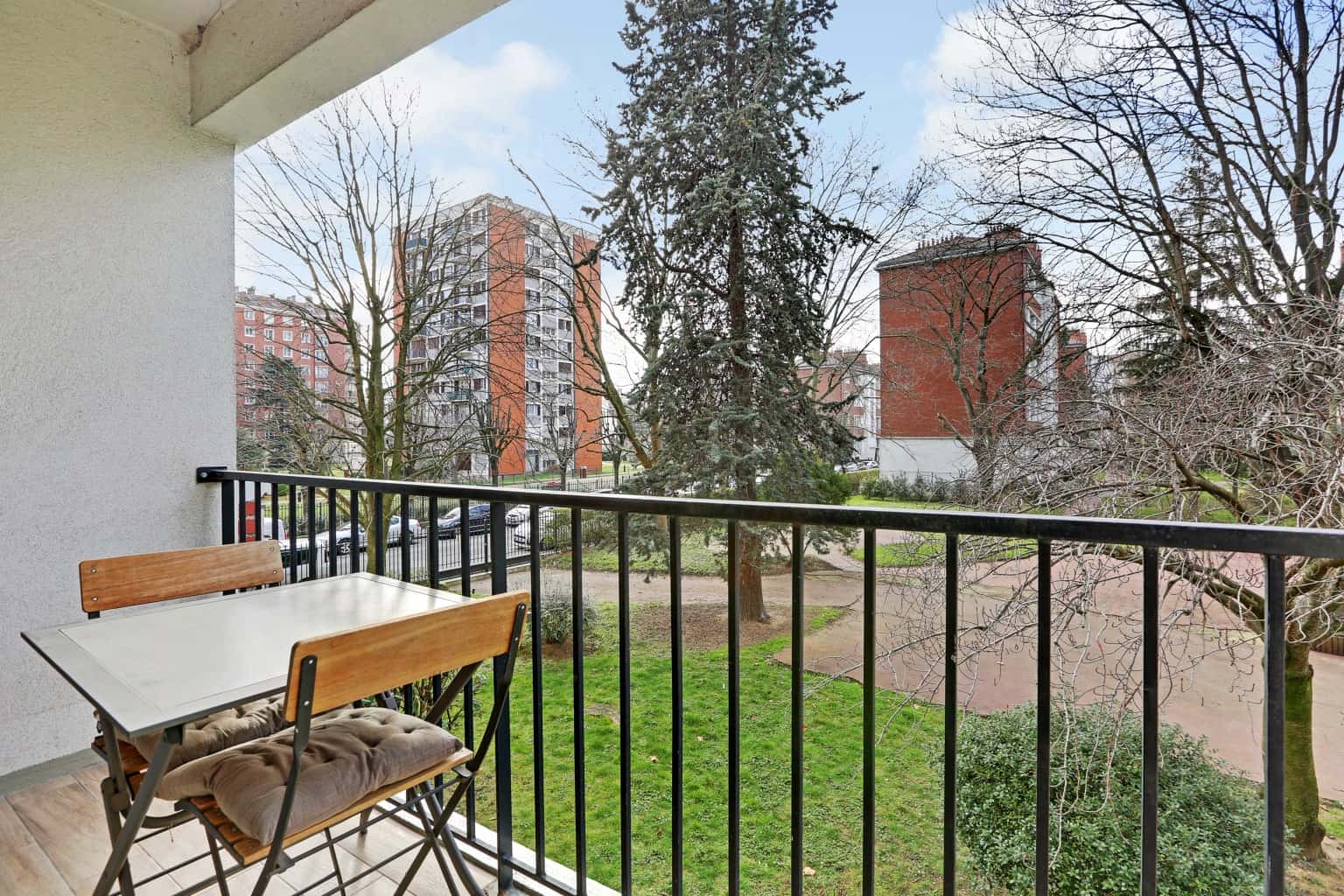  3 Bed, 2 Bath  -  Appartement Cosy avec balcon - Bail mobilité  - Gallery -  2
