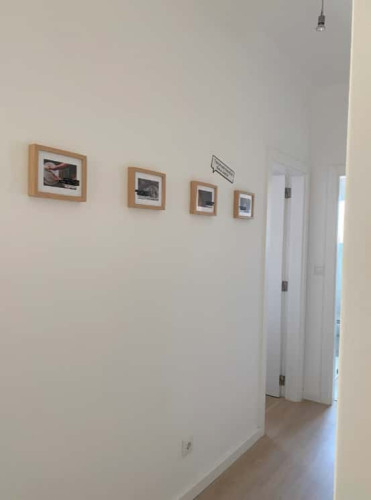 Renovated 2 bedroom apartment near Portas de Benfica for rent