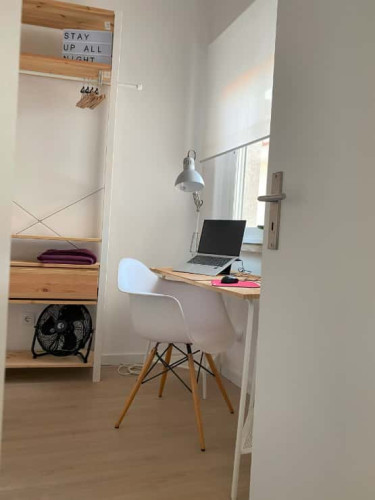 Renovated 2 bedroom apartment near Portas de Benfica for rent - Gallery - 39