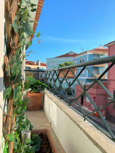 Renovated 2 bedroom apartment near Portas de Benfica for rent - Gallery - 10