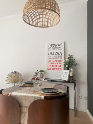 Renovated 2 bedroom apartment near Portas de Benfica for rent - Gallery - 38