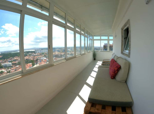 Bright Apartment in Laranjeiro, Lisbon  (SEP-MAY Only)