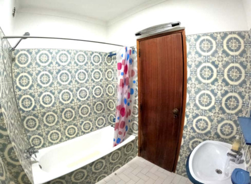 Renovated T3  Apartment in São Domingos de Rana, Carcavelos  (SEP-MAY Only)