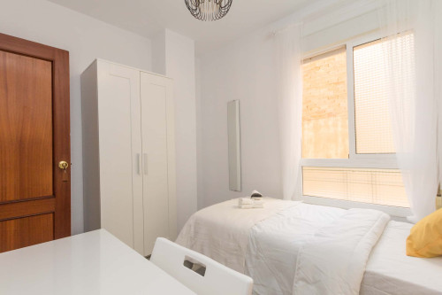 77-2 Calle Natalia Habitación 2