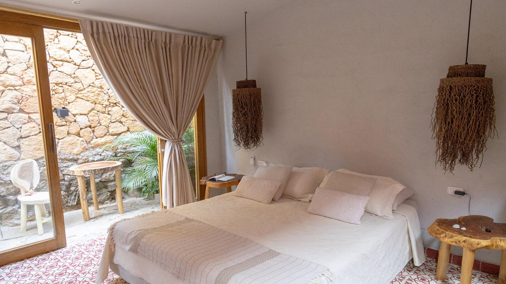  Private I  -  Unique and Cozy Coliving a block from the beach  - Gallery -  14