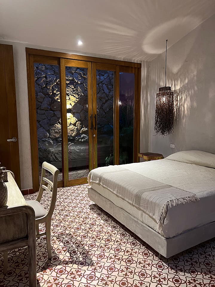  Private I  -  Unique and Cozy Coliving a block from the beach  - Gallery -  13