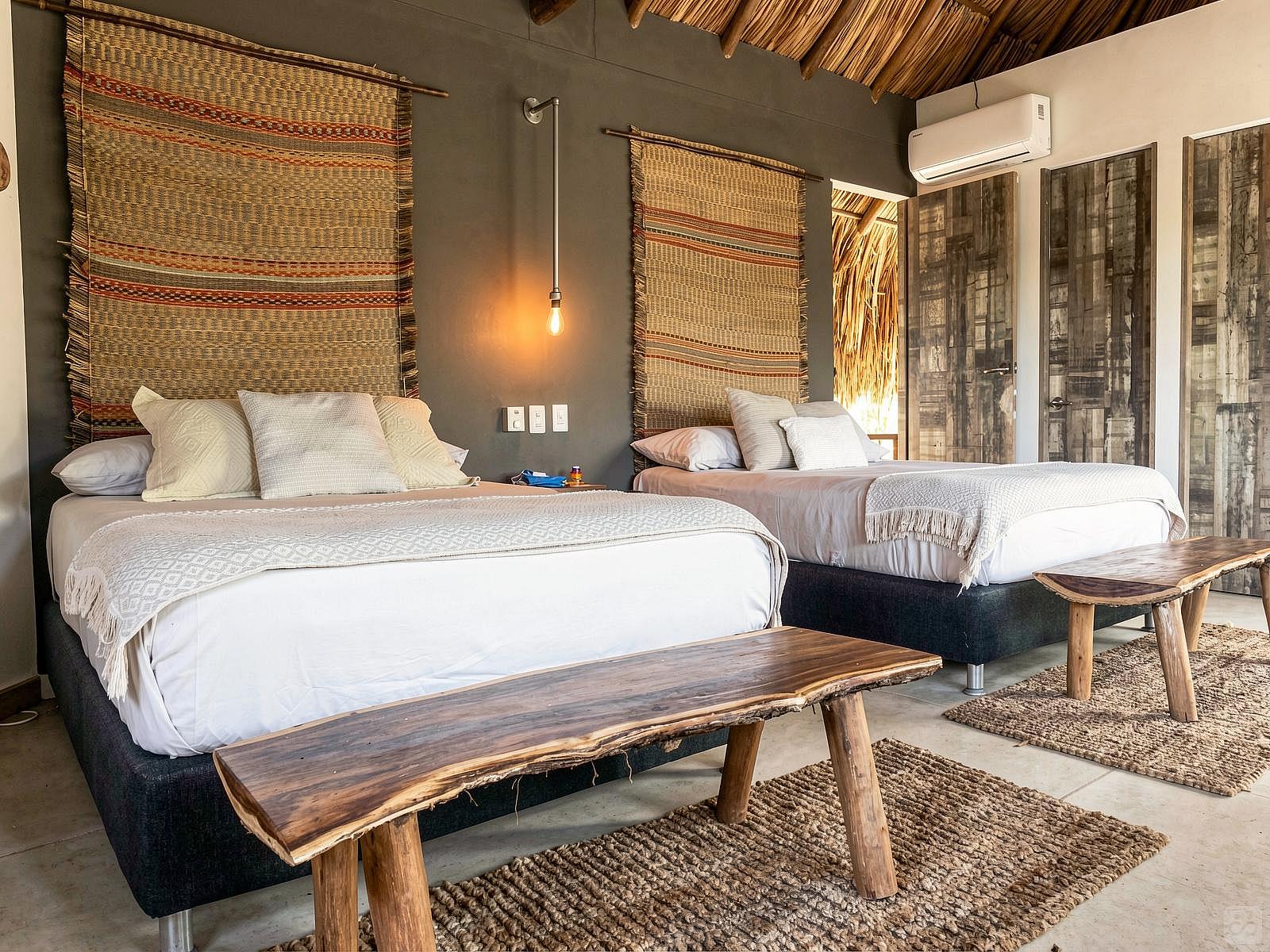  Bed In A 2-Bed Mixed Gender Room  -  Unique and Cozy Coliving a block from the beach  - Gallery -  2