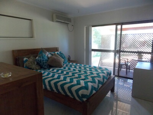 friendly-caring-and-fun-family-brisbane-152302679520241024023306AM