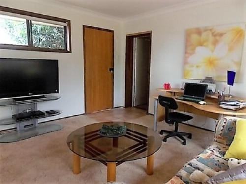 friendly-caring-and-fun-family-brisbane-93329500620241024023315AM