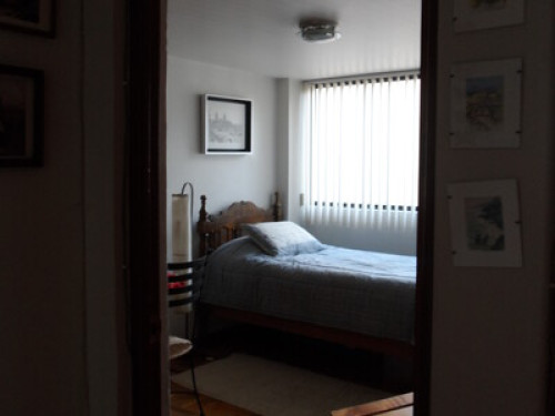 Recámara y baño privados en Gpe Inn