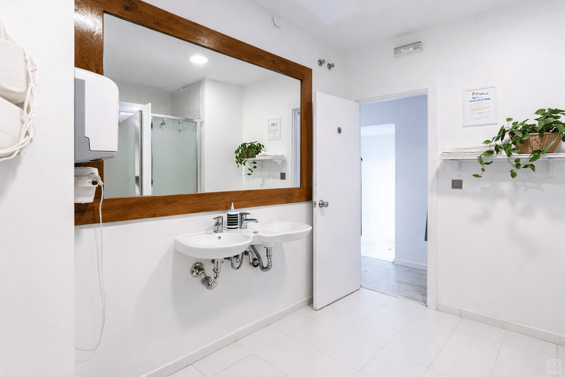 Double Room - 1