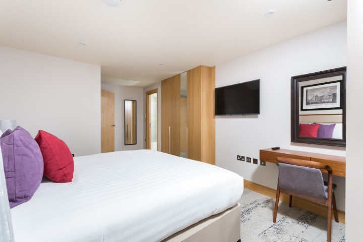  3 Bedroom Mezzanine  -  Belsize  - Gallery -  9