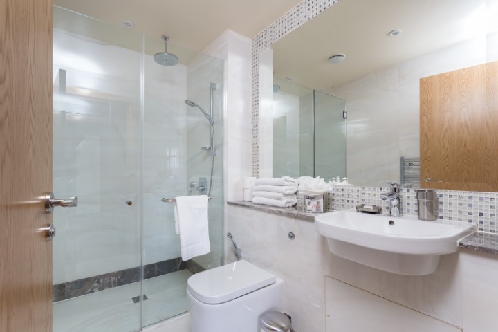  4 Bedroom Deluxe  -  Belsize  - Gallery -  13