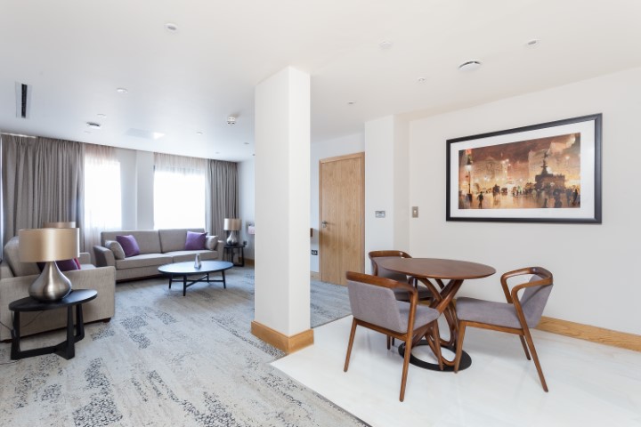  4 Bedroom Deluxe  -  Belsize  - Gallery -  6