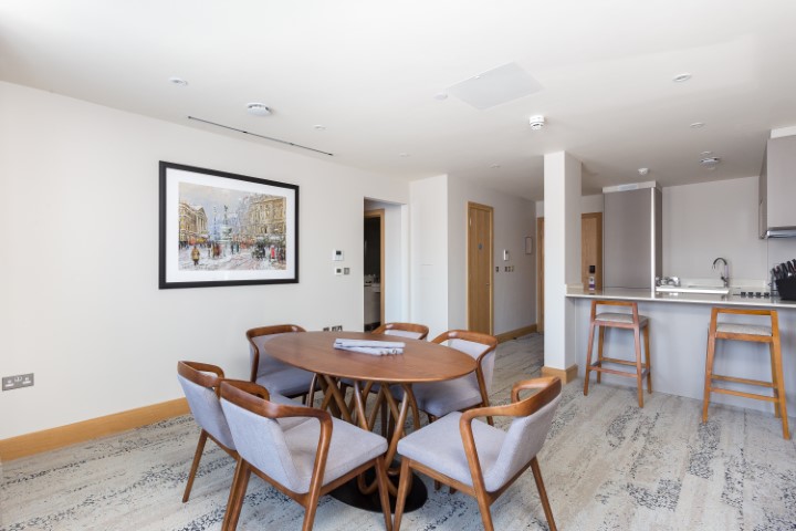 4 Bedroom Deluxe  -  Belsize  - Gallery -  15