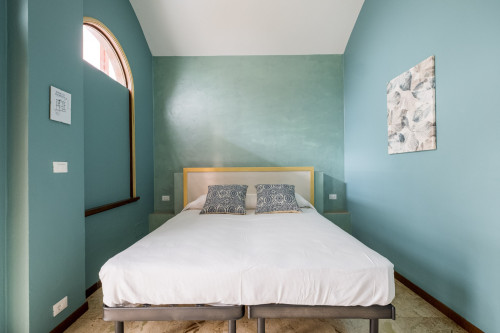 Rolandino Apartment in the city center