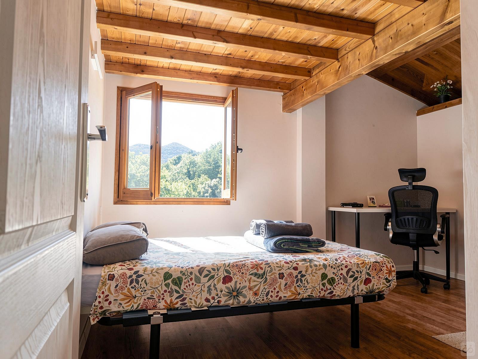  Private Room I  -  Beautiful house 15 minutes from Sant Llorenç de Moruny  - Gallery -  33