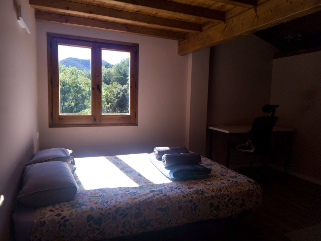  Private Room II  -  Beautiful house 15 minutes from Sant Llorenç de Moruny  - Gallery -  3