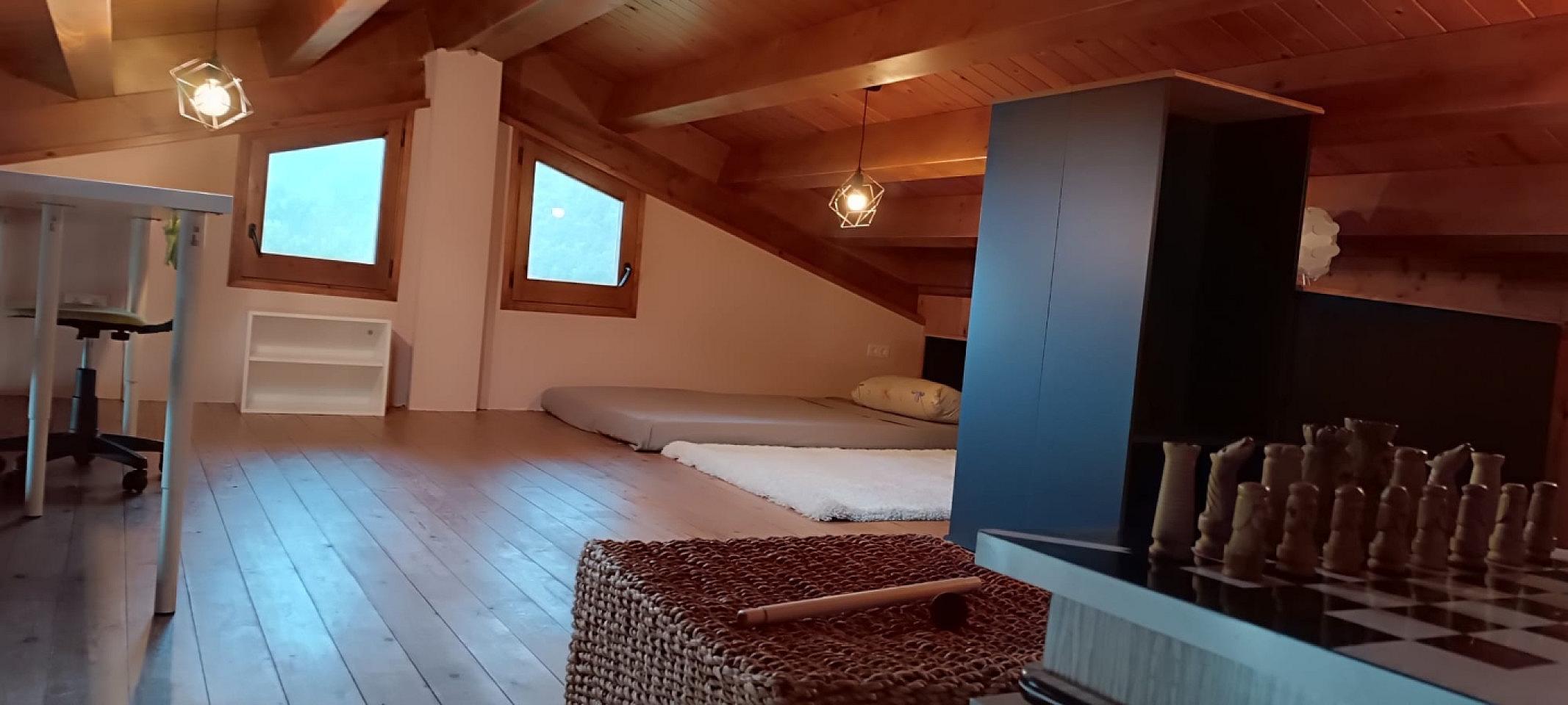  Bed In A 2-Bed Mixed Gender Room  -  Beautiful house 15 minutes from Sant Llorenç de Moruny  - Gallery -  21