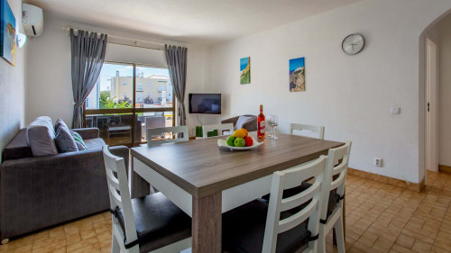 2BD Apartment in Alagoa Beach