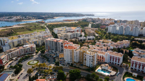 Casa Brasil 2 BDR W/ Balcony