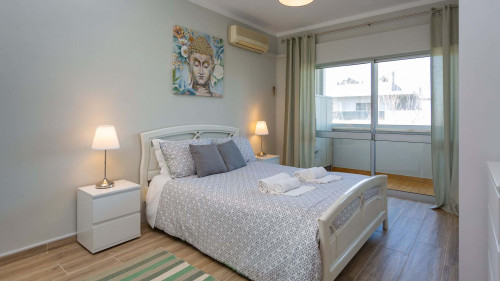Comfort 1BDR Apartment W/Pool - Gallery - 5