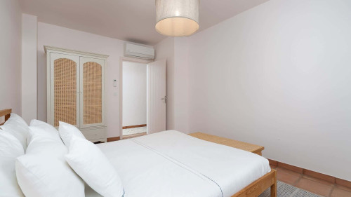 Vila Ramalhete W/ 3 BDR & Balcony - Gallery - 16