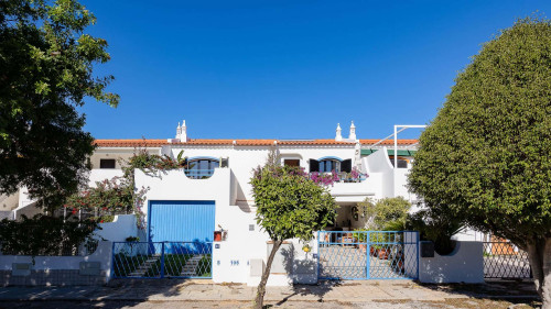 Vila Ramalhete W/ 3 BDR & Balcony - Gallery - 52