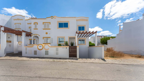 Luxurious 3 BDR House W/ Pool & BBQ - Gallery - 79