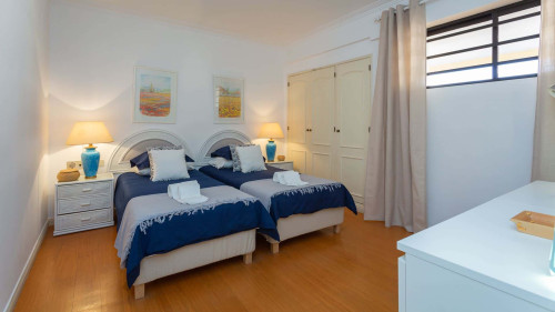 2BDR W/ Pool - 5min from beach - Gallery - 37