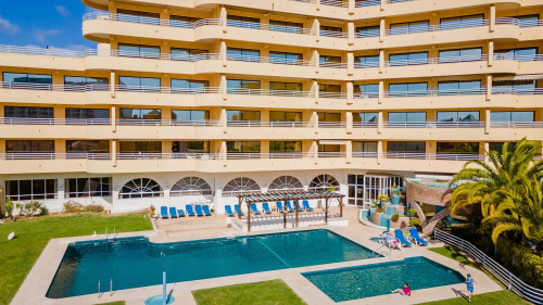 2BDR W/ Pool - 5min from beach  - Gallery -  5