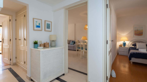 2BDR W/ Pool - 5min from beach - Gallery - 31