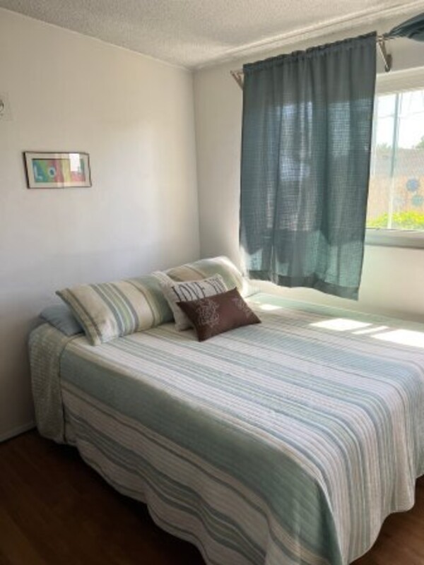  Bedroom 1(Full Room)  -  Dee's   Homestay  - Gallery -  1