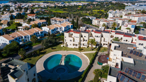 Quinta dos Arcos 2BR w/ AC & Pool