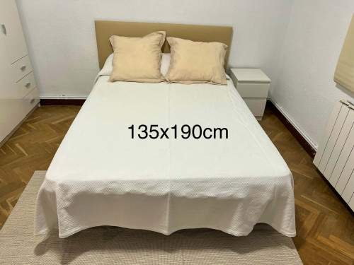 Calle Ribera del Alhama