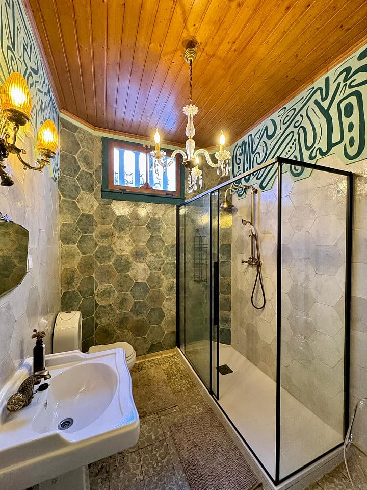 Private Large Room - Authentic Coliving Experience in Artistic Vila Franca de Xira - Gallery - 30