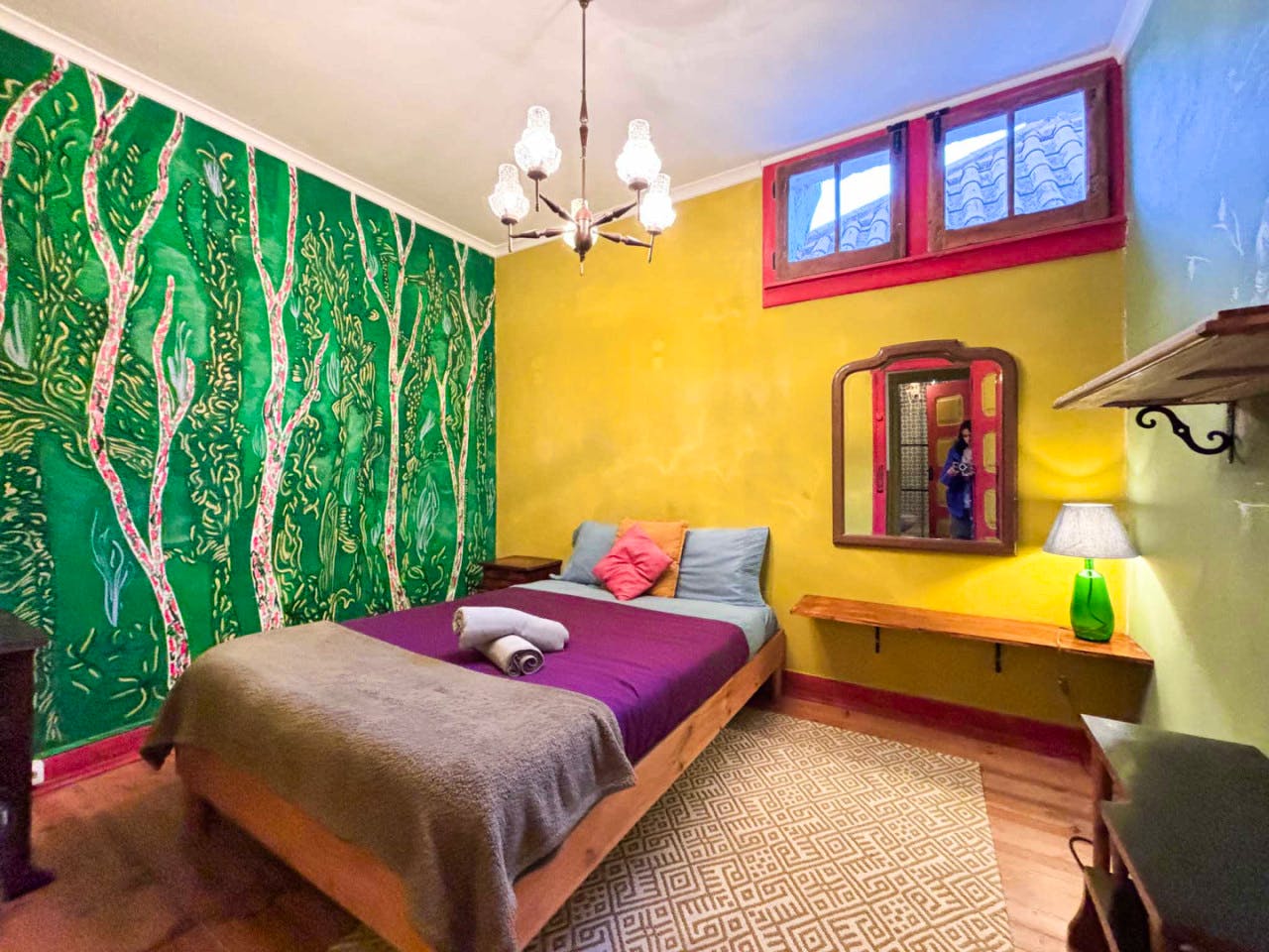 Medium Room - Authentic Coliving Experience in Artistic Vila Franca de Xira - Gallery - 11