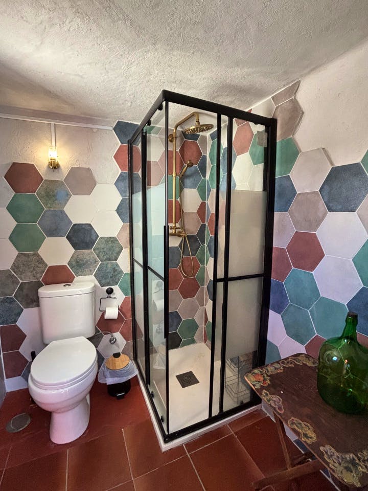 Small Room - Authentic Coliving Experience in Artistic Vila Franca de Xira - Gallery - 7