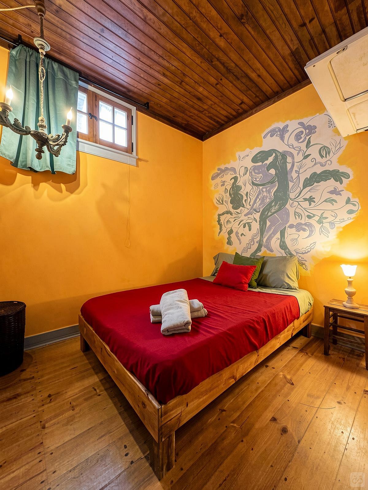 Small Room III - Authentic Coliving Experience in Artistic Vila Franca de Xira - Gallery - 33