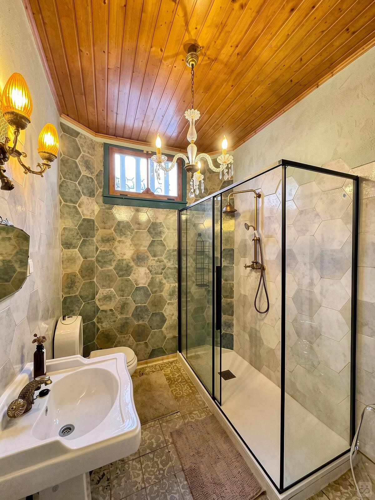 Small Room III - Authentic Coliving Experience in Artistic Vila Franca de Xira - Gallery - 38