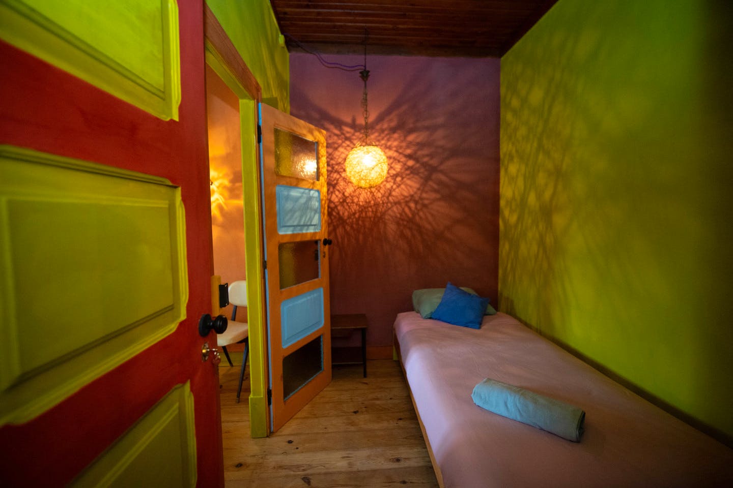 Private-Large Room II - Authentic Coliving Experience in Artistic Vila Franca de Xira - Gallery - 2